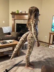 Greta Leopard Gecko Halloween Costume2